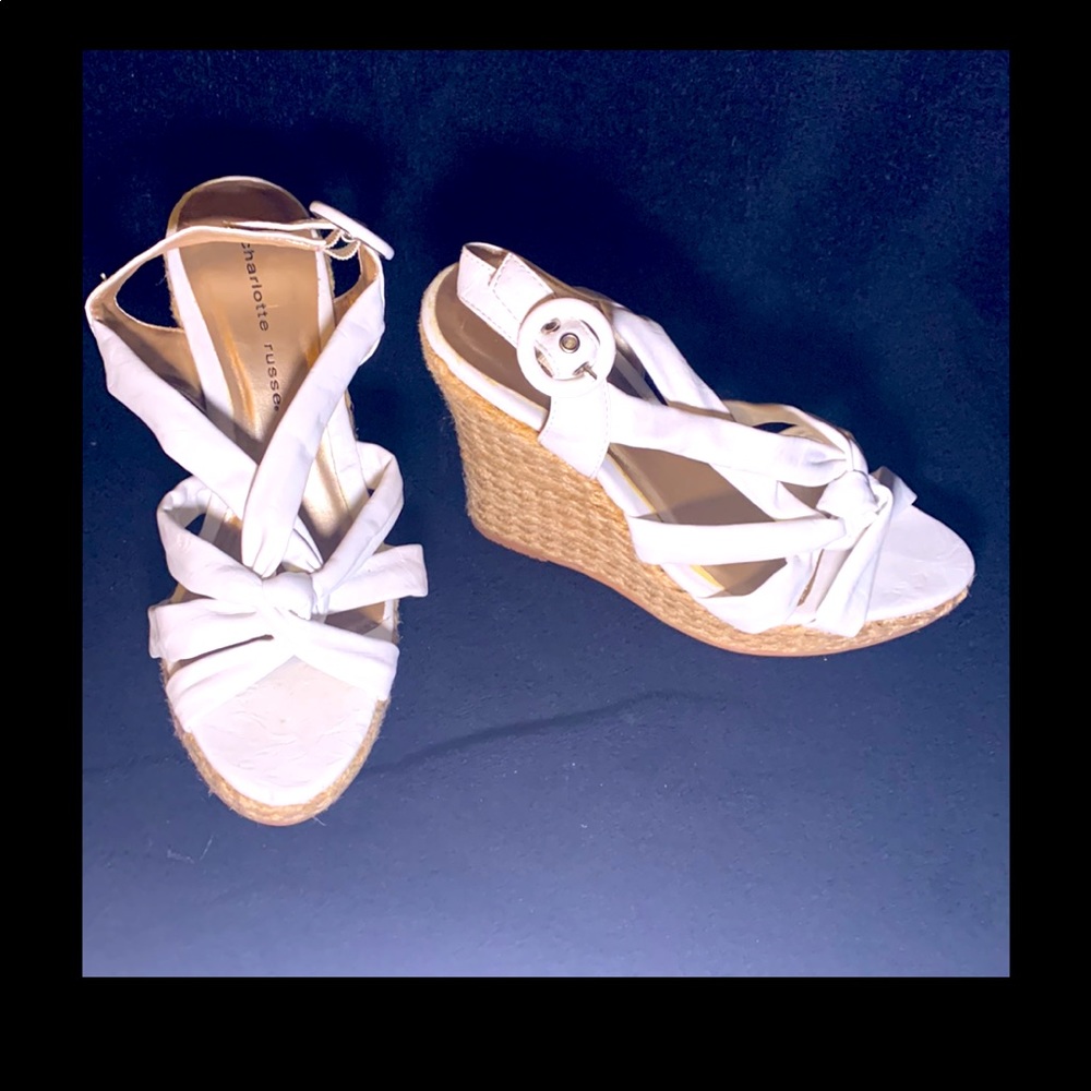 White wedges